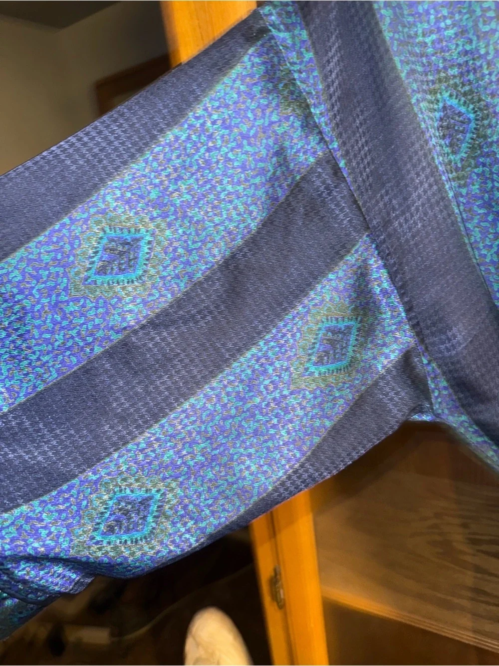 Christian Dior men’s robe one size navy green & blue peacock pattern geometric